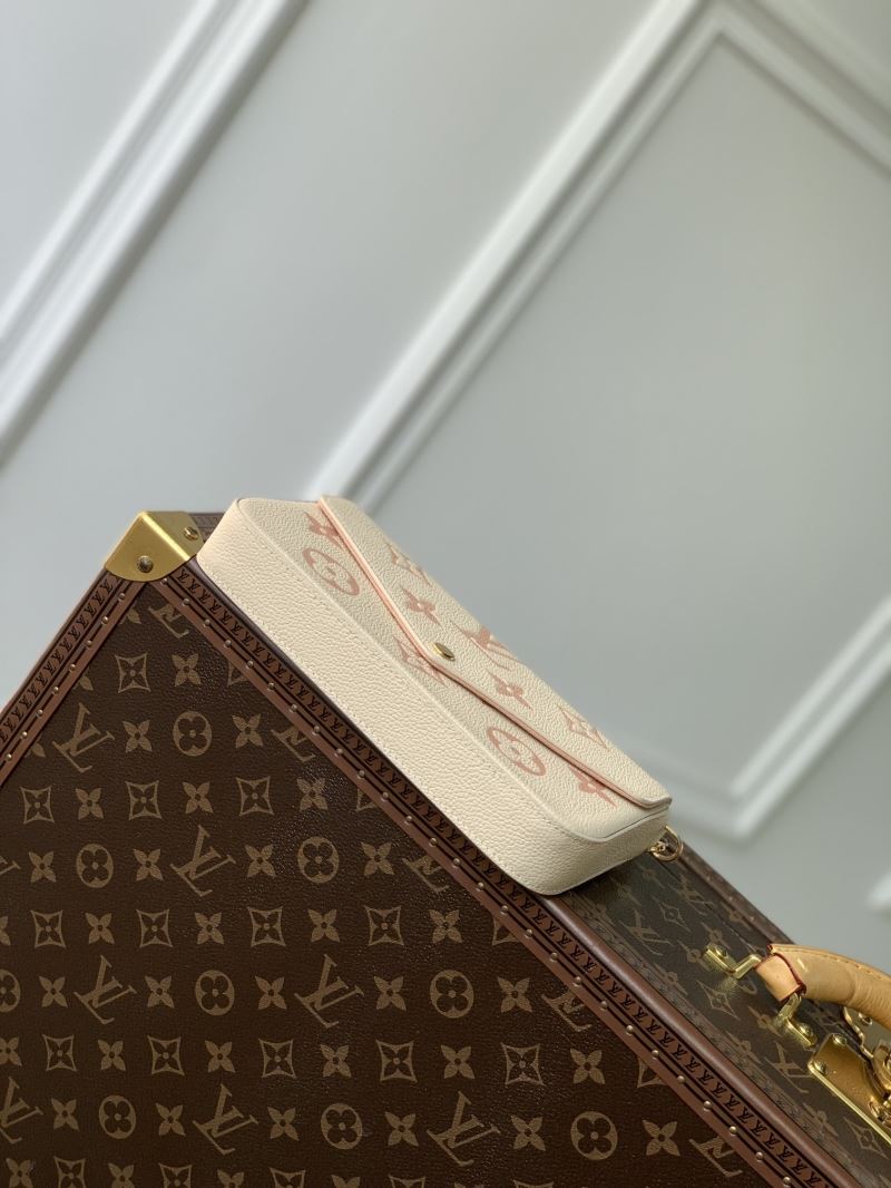 LV Purse